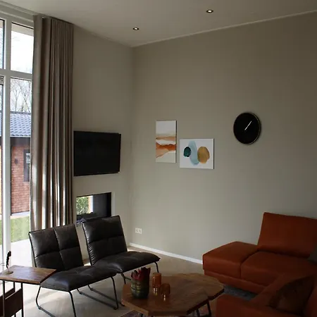 샬레 With Sauna And Terrace In Gelderland